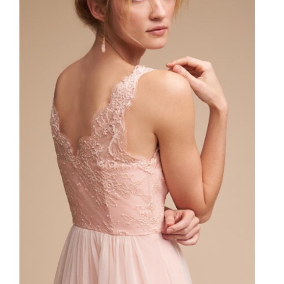 only wore once, no longer needed - Picture 2 of 5